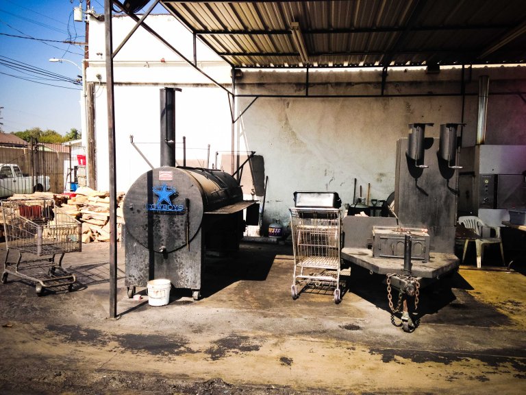 "Bludso's barbeques los angeles compton"