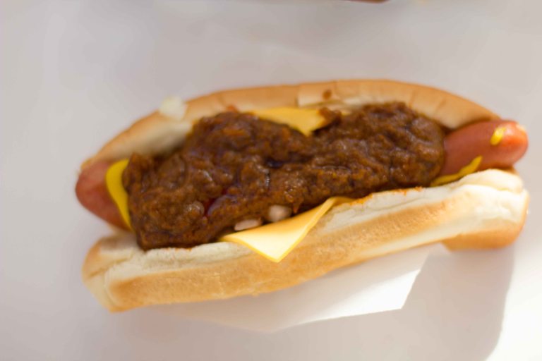 pinks chili cheese dog "pinks chili cheese dog"