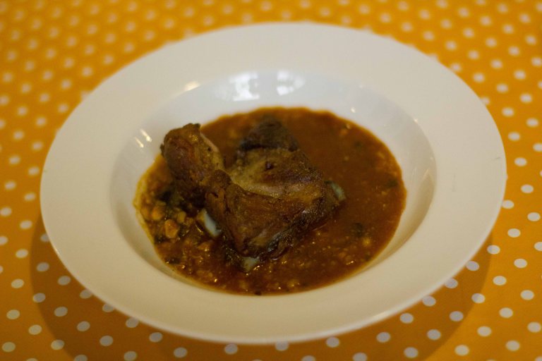 'Alejandro ruiz wedding mole"