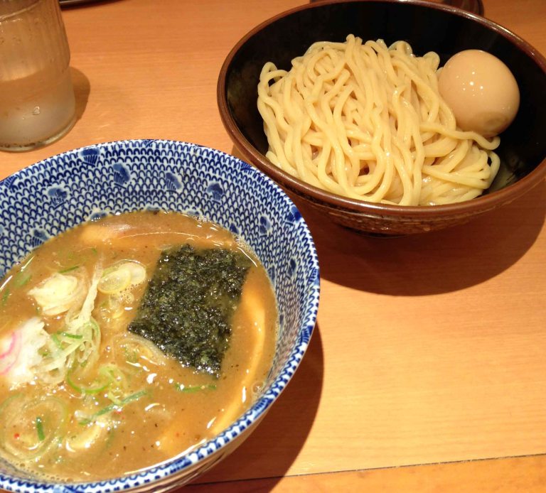 "Tokyo Rokurinsha tsukemen ramen"
