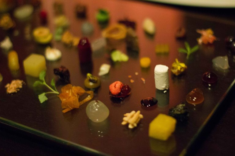 "Alinea Achatz Chicago 40 choices"