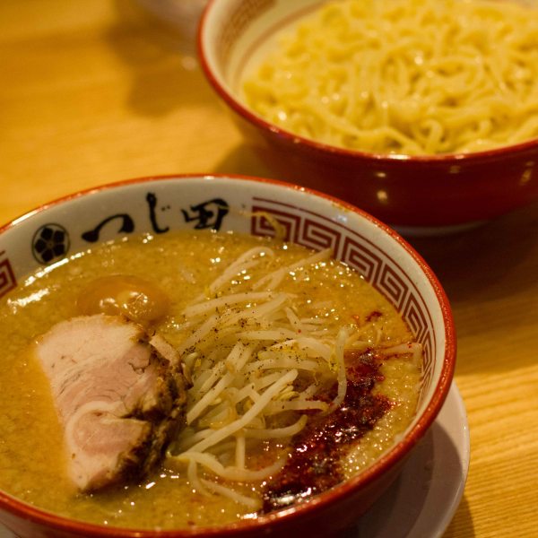 "Tsujita LAX tsukemen"