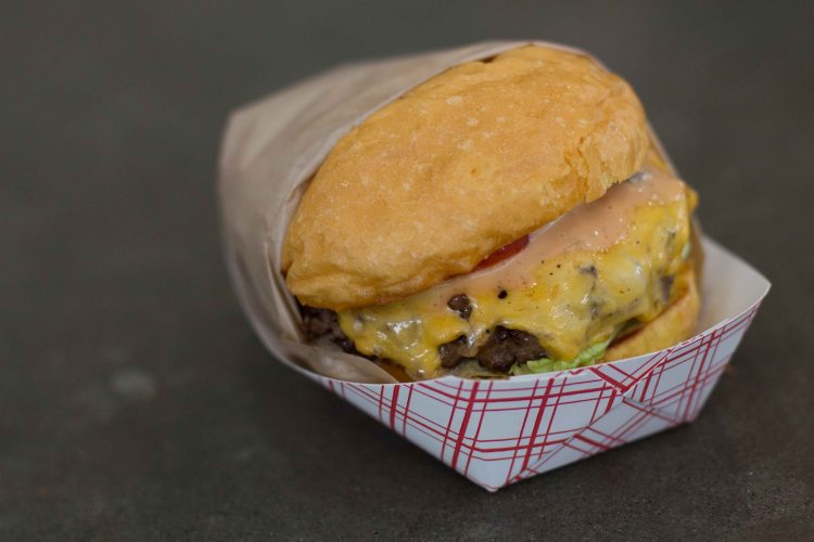 "Gotts Roadside Napa hamburger"