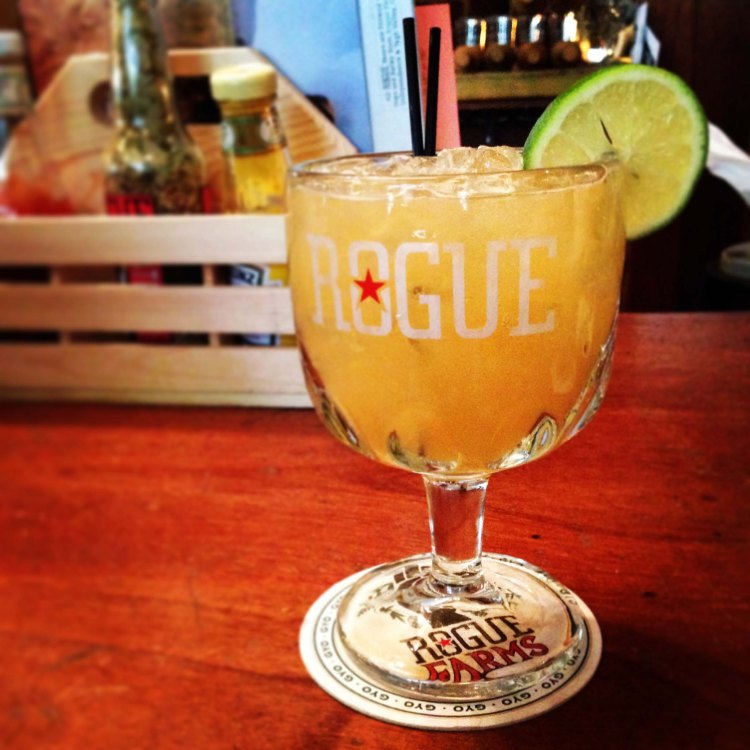 After througouly exploring the beer menu, I moved into sampling Rogue's distilled offering with a Pink Gin and Juice.