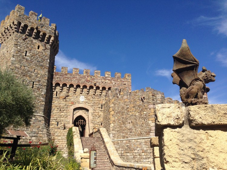 Castello di Amarosa... "It's a real castle!!! And a winery!!!" I love my friend Manabu's enthusiasm.