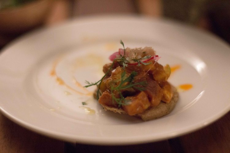 'El Saber del Sabor Casa Oaxaca tostada atun