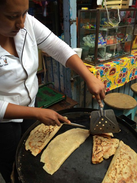 Empanadas de amarillo (yellow mole)