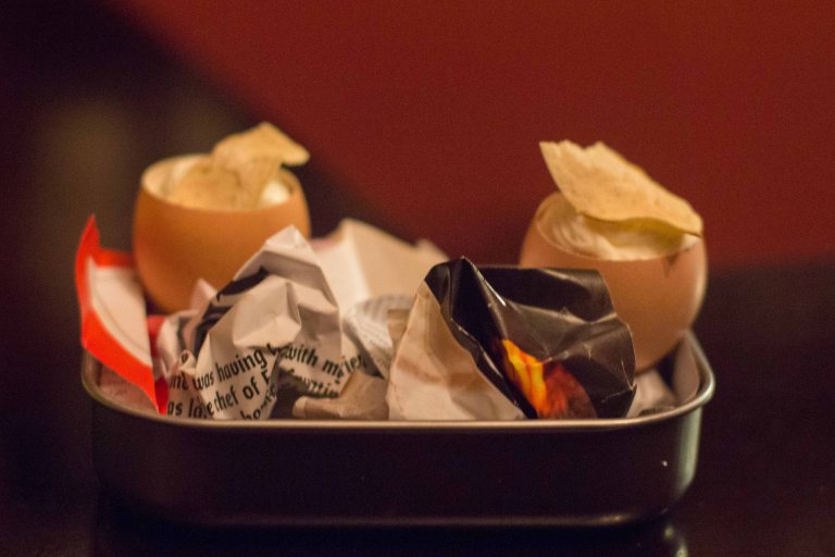 "El Destilado Oaxaca huevo"