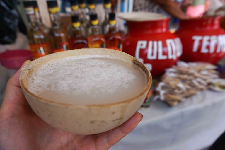 Tlacaloula pulque
