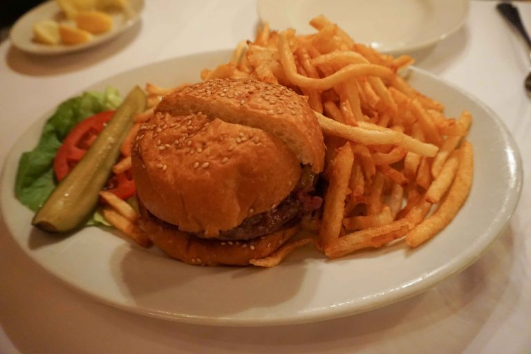 Minetta Tavern black label burger