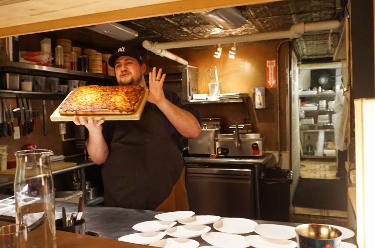 Tokyo Record Bar pizza