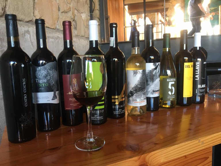 Cuatro Cuatros wine tasting